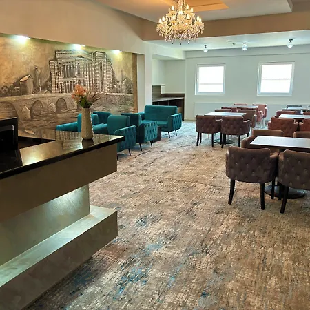 Hotel Residence Travnik 3* トラヴニク
