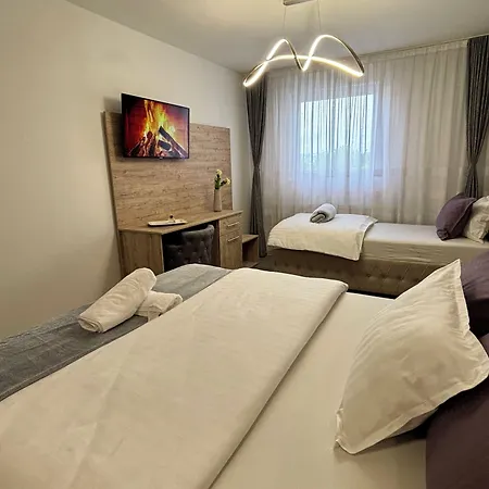 ホテル Hotel Residence Travnik トラヴニク