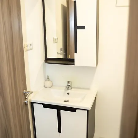 ホテル Hotel Residence Travnik