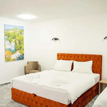 ホテル Hotel Residence Travnik トラヴニク